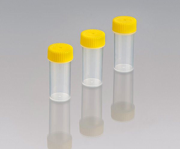 Techno Plas Flat Bottom Container Unlabelled  G/Sterile Yellow Cap 28ml